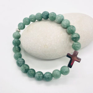 bracelet jade avec croix